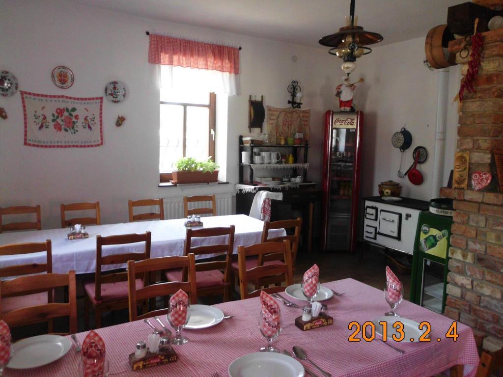 Benyei Fogado Panzio Es Etterem Bed & Breakfast Erdobenye Exterior photo