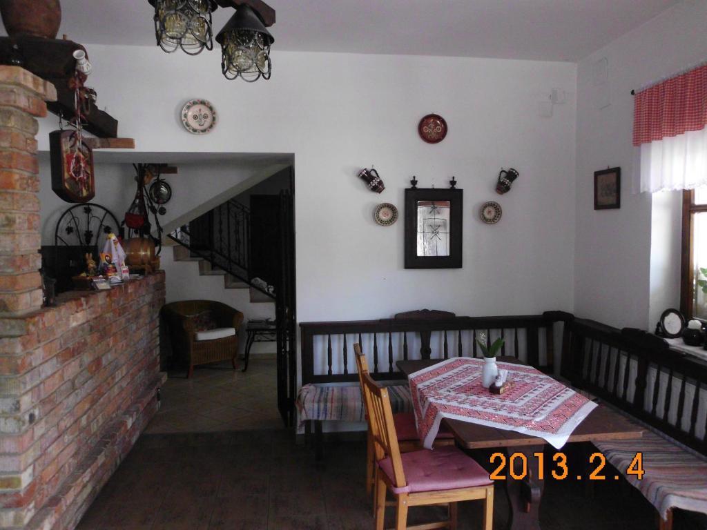 Benyei Fogado Panzio Es Etterem Bed & Breakfast Erdobenye Exterior photo